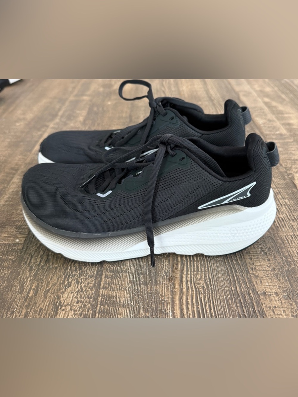 Altra FWD Via size 7.5